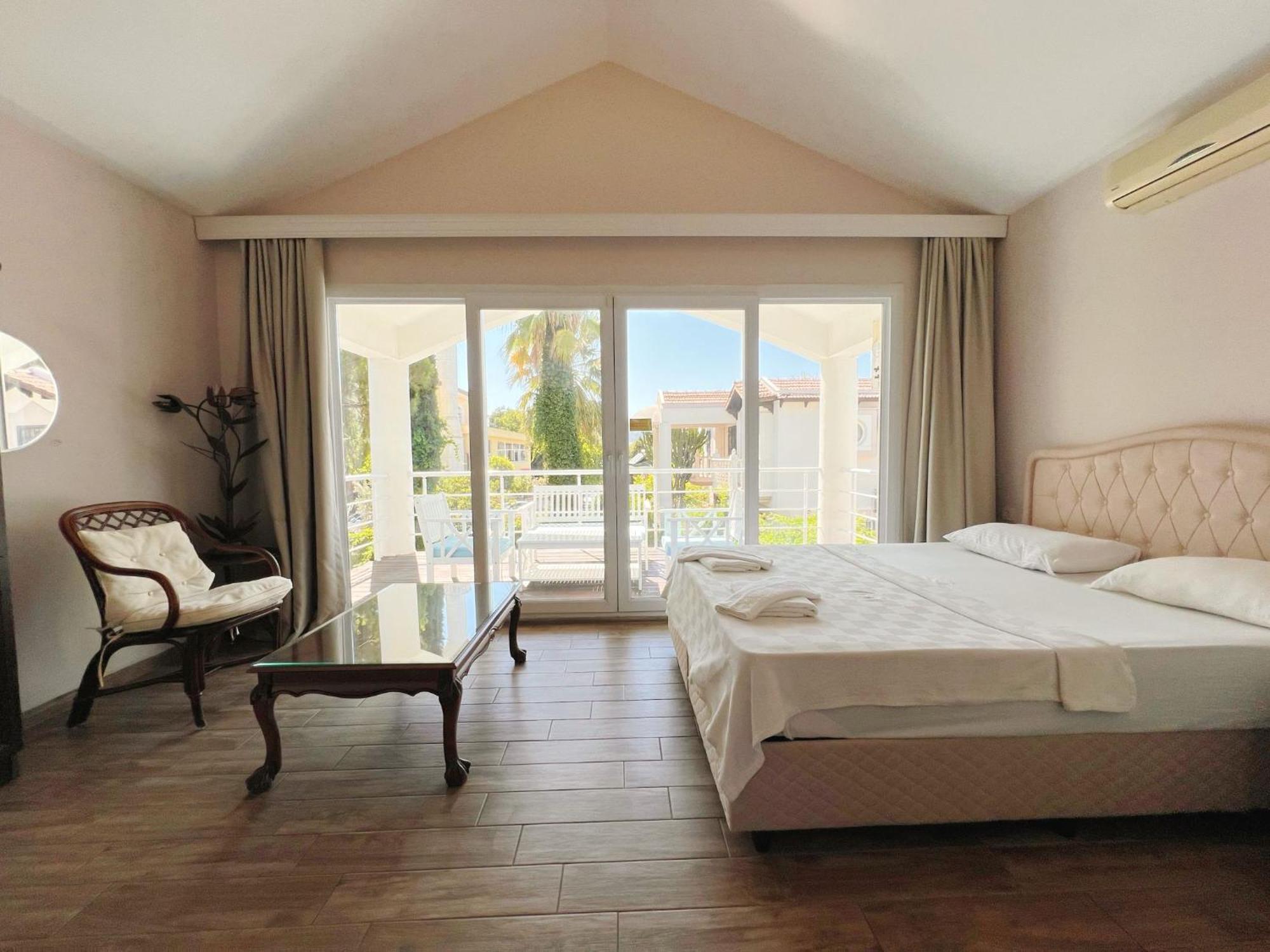 Center Villa Фетхие Экстерьер фото